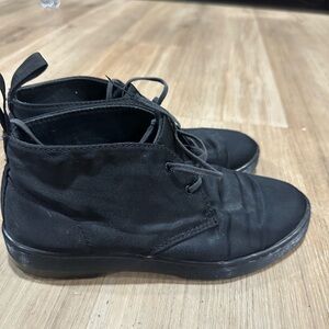 Dr martens satin  shoes good condition size 8